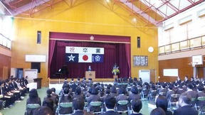 鮎川小学校卒業式
