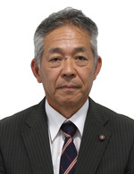 尾花 功 田辺市議会議員の正面からの写真